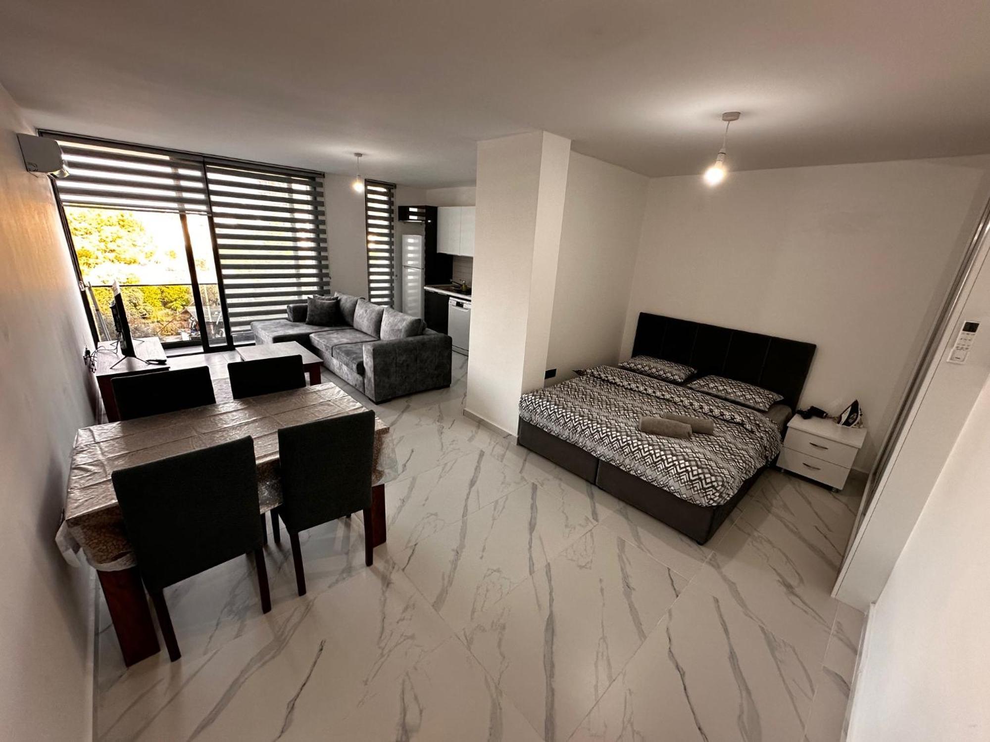 Apartment Kyrenia Center, 1room Bluepalm Site With Pool Paphos